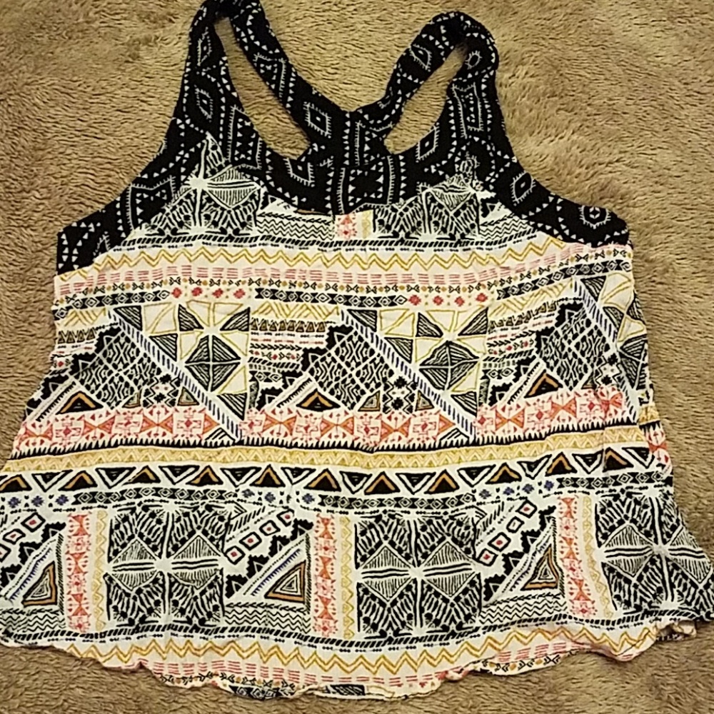 Small top, Xhilaration. Opens in back.